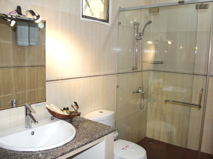 Bathroom 3, My Lan Guest House, Phú Quốc