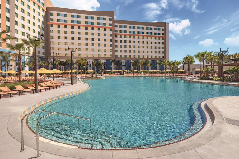 Sport & Beauty 4, Universal Endless Summer - Dockside Inn and Suites, Orange