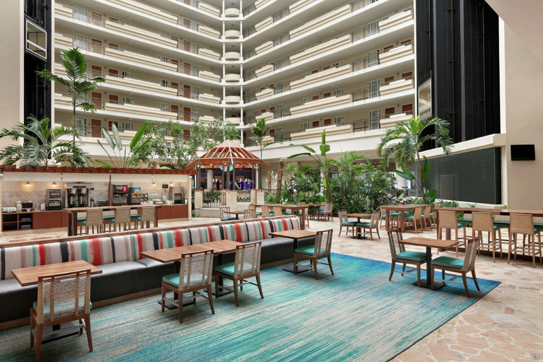 Public Area 2, Embassy Suites by Hilton San Juan Hotel & Casino