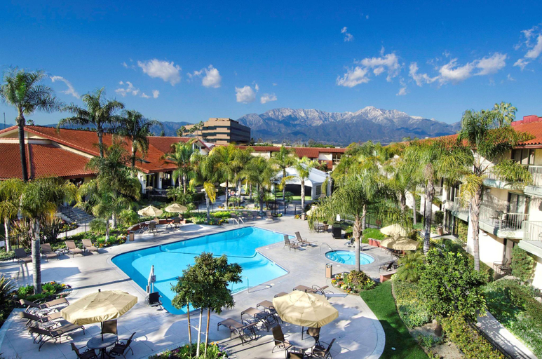 Sport & Beauty, DoubleTree by Hilton Ontario Airport, San Bernardino