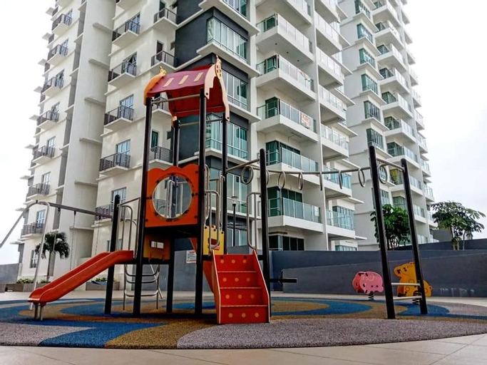 Playground, Sekinchan Condominium Room Hotel, Sabak Bernam