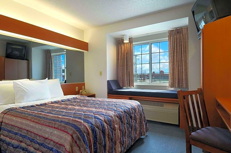 Microtel Inn & Suites By Wyndham Owatonna, Steele