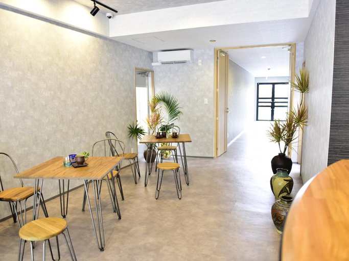 Public Area 2, Hotel Bin, Okinawa
