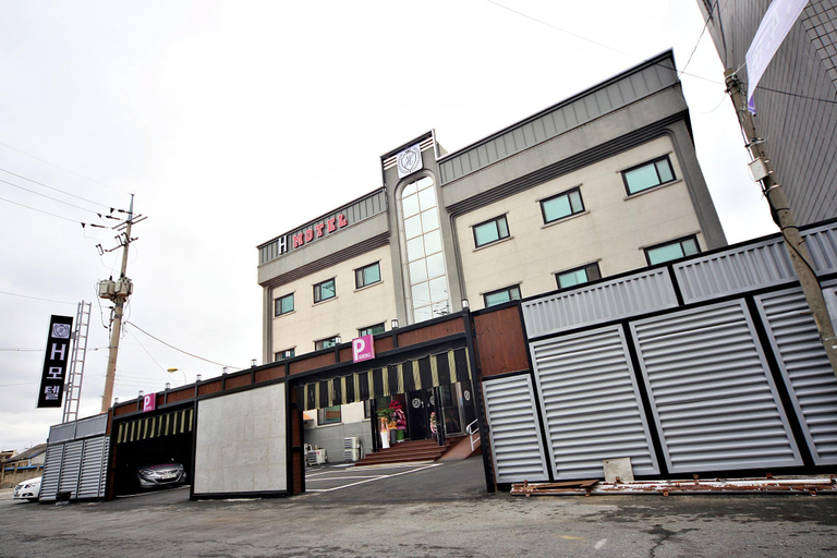 Exterior & Views, Gunsan H, Gunsan