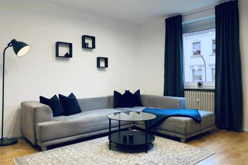 modern apartment with wifi, smart-tv and boxspringbed, Wuppertal