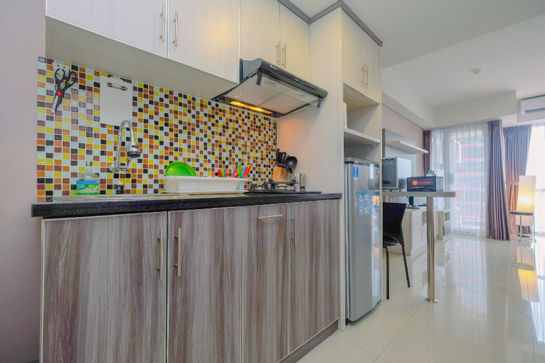 Fully Furnished Studio Apt H Residence By Travelio, Jakarta Timur