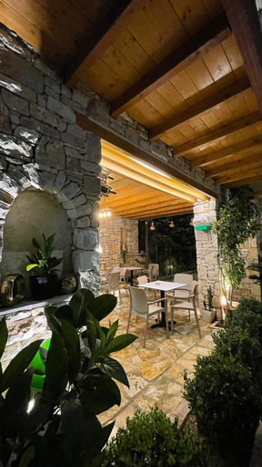 Public Area 2, Vila Arial, Vlorës