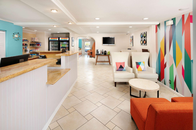 Public Area 2, Signature Temecula, Riverside