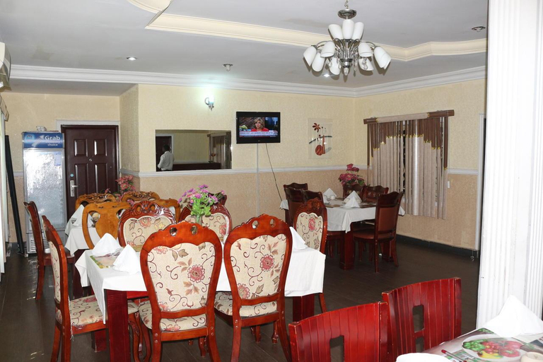Food & Drinks 5, Entry Point Hotel, Uyo