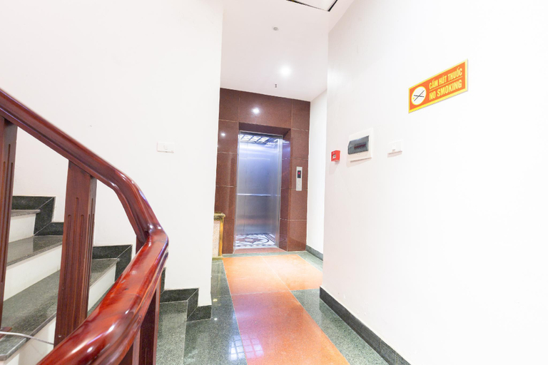 Public Area 3, Titanic 2 Hotel, Từ Liêm