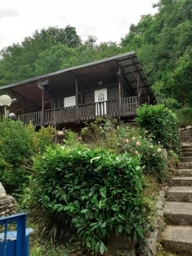 Chalet accueillant en pleine nature., Rhône