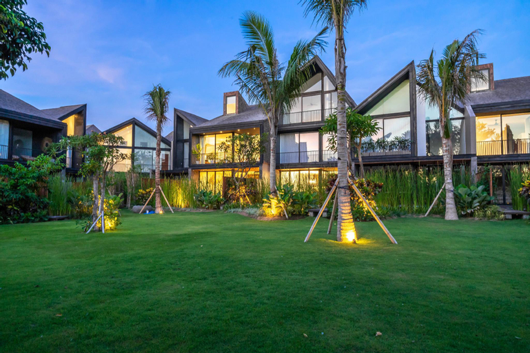 4BR Stylish Modern Villa POMELO Canggu, Badung