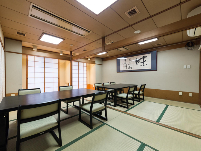 Others 2, Sunrise Inn, Kaizuka