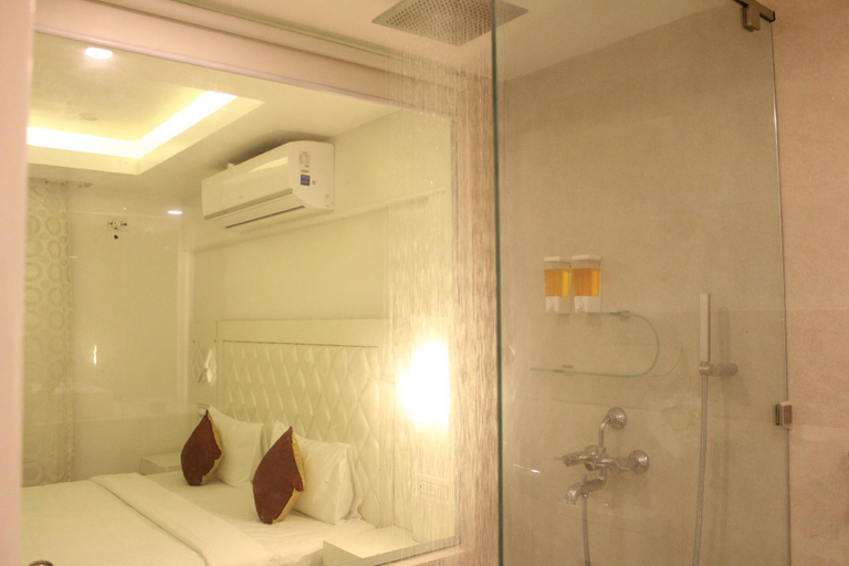 Bathroom 5, F Hotel Port Blair Andaman, South Andaman