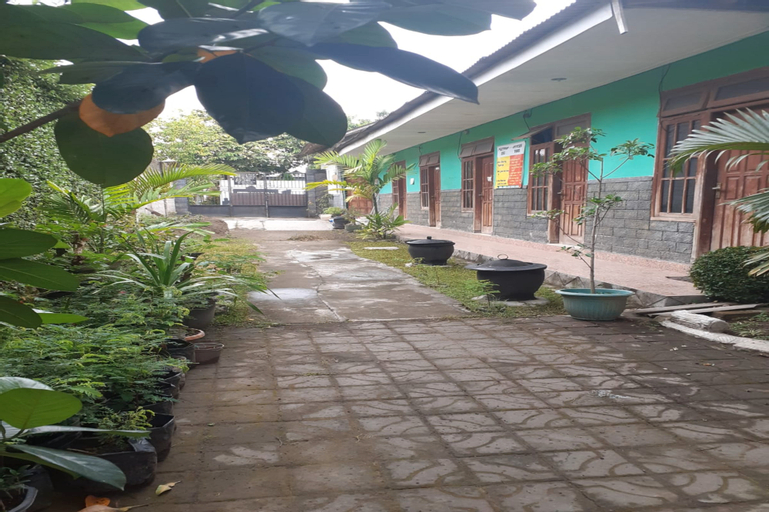 Nyaman Home Stay Syariah, Kediri