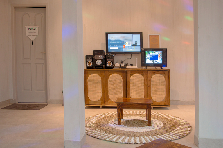 Public Area 2, Villa Ellena - Graceful Mood, Inside Pesona Alam, Bogor