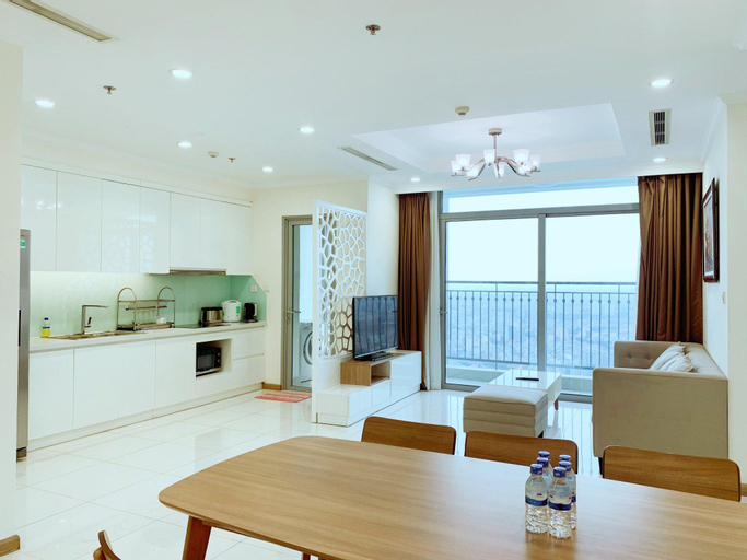 Spacious 3BRS City and River view at Vinhomes, Bình Thạnh