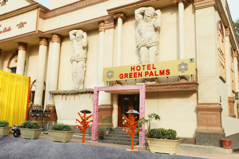 Green Palms Hotel, West