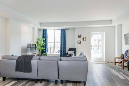 LUXURIOUS 3 Bedroom BRAND NEW TOWN HOUSE, Halifax
