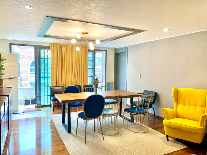 UrbanExit Penthouse (230 m2, Double stories 4R 2B), Gangnam