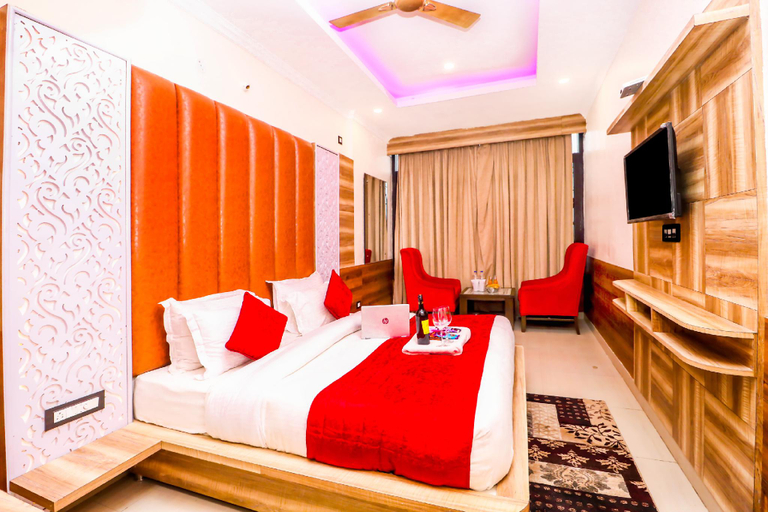 Public Area 3, Hotel Grand Hill, Kangra