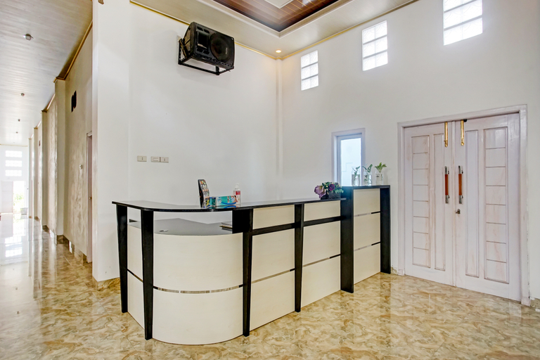 Public Area 3, OYO 90585 Saka Ganta Guest House, Way Kanan