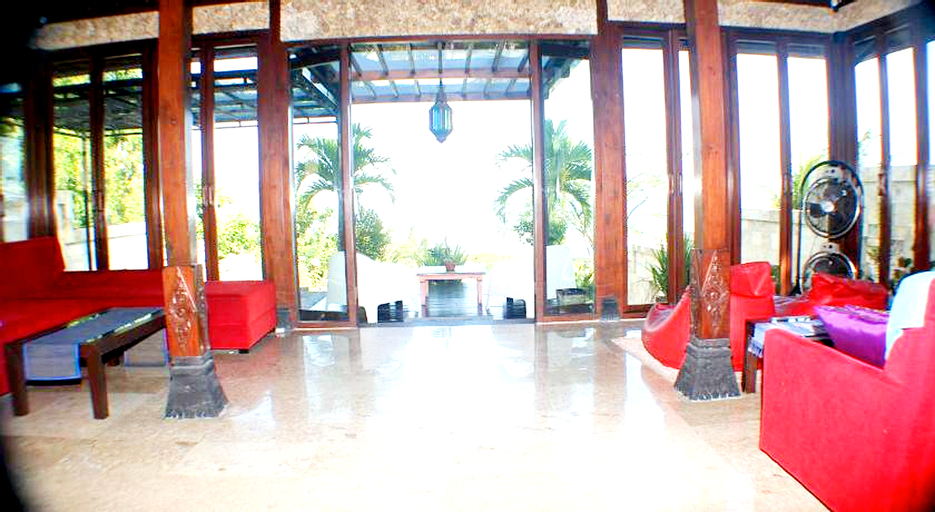 Public Area 11