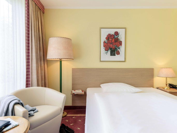 Bedroom 3, Hotel Krefelder Hof, Krefeld