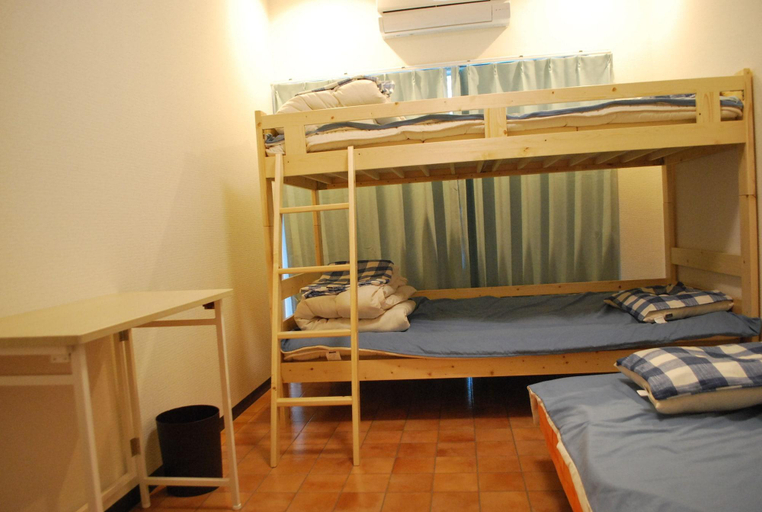 Bedroom 3, Tsubame Guest House, Taitō