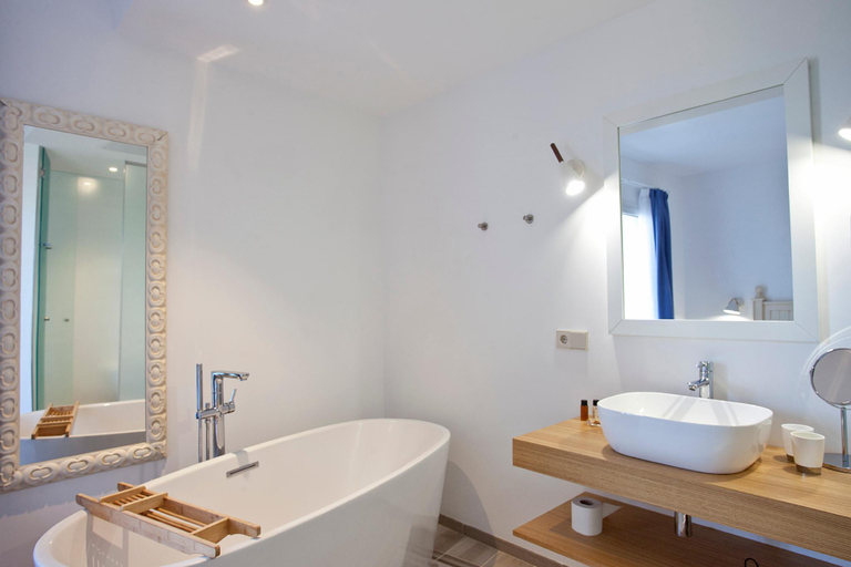 Bathroom 5, Petit Sant Miquel, Baleares