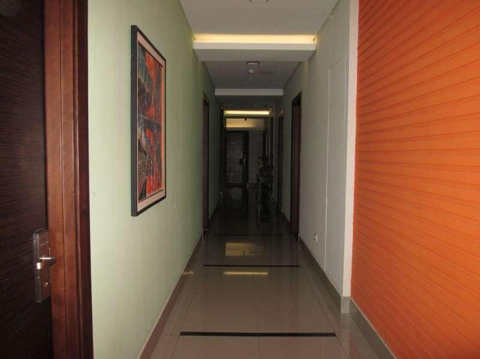 Public Area 21