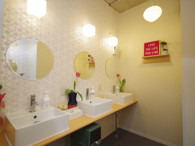 Bathroom 4, Oakhostel Fuji, Sumida