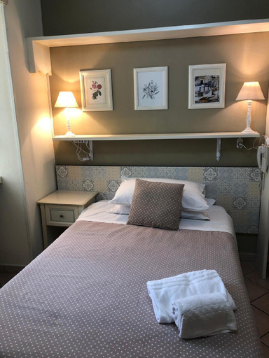 Bedroom 2, Hotel Europeo City Break, Napoli