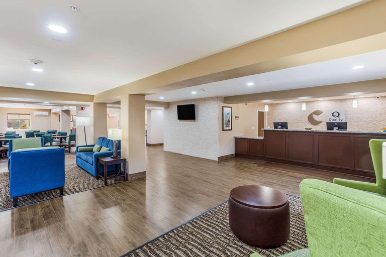Public Area 2, Comfort Inn Charleston South, Kanawha