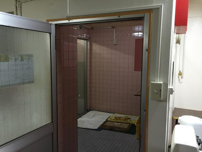Bedroom 2, Shochikubai Hostel No 2 Men Only, Nagoya