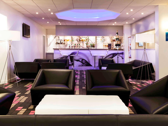 Public Area 5, Novotel Fontainebleau Ury, Seine-et-Marne