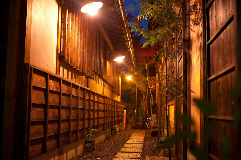 Public Area, Yufuin TAGASODE, Yufu