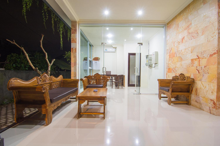 Public Area 5, Gria Manik Batubelig Hotel, Badung