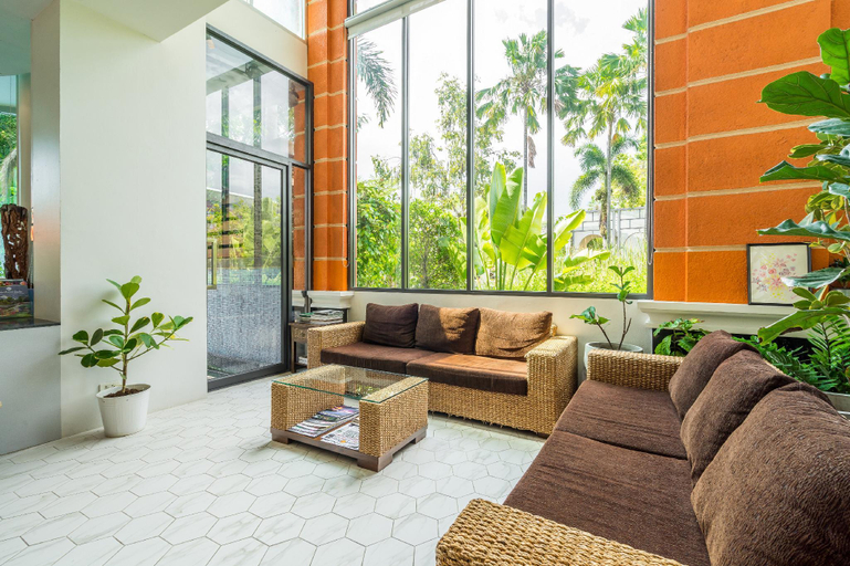 Public Area 3, Baan Suwantawe, Phuket Island