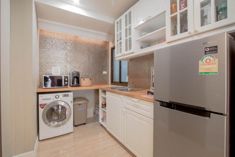 Bedroom 2, The Star of Sathorn, Khlong San
