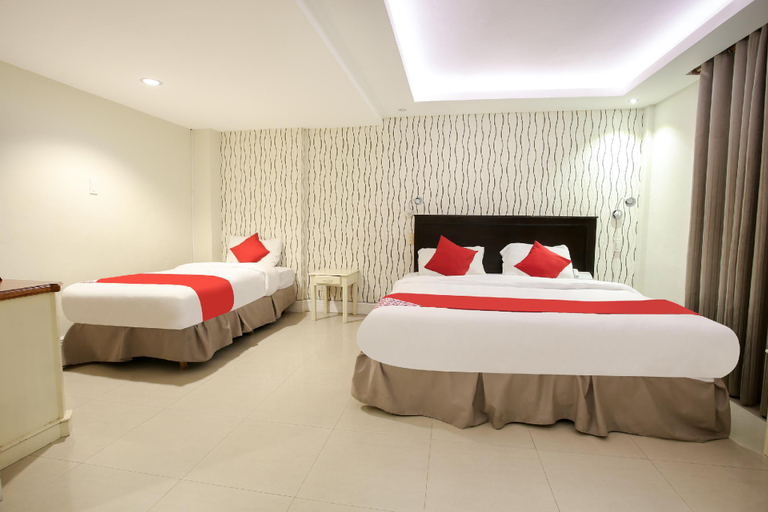 Bedroom 4, Hotel Euroasia, Angeles City