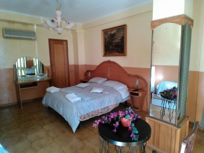 Bedroom 3, The Giacomo'S House, Rome