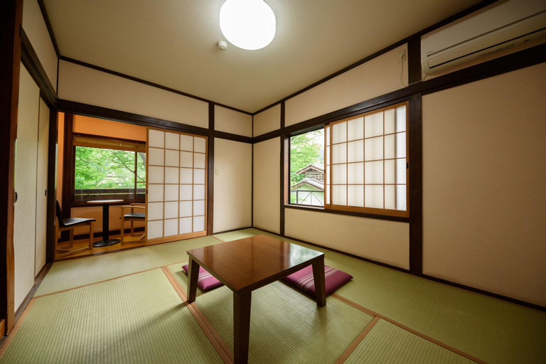 Bedroom 4, Yufuin Iyotomi, Yufu