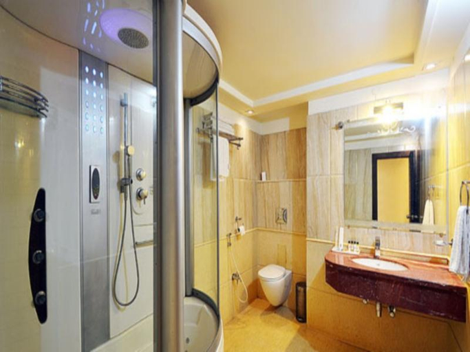 Bathroom 4, Hotel J.S. Residency, Varanasi