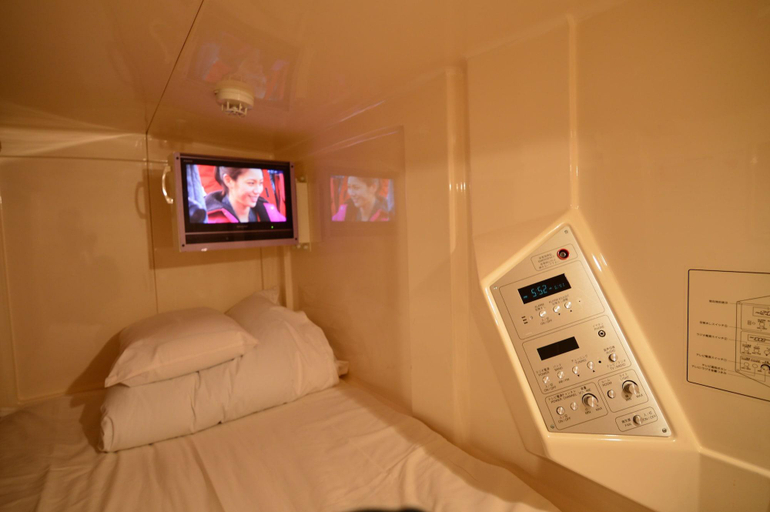Bedroom 5, Capsule Inn Osaka - Men Only, Osaka