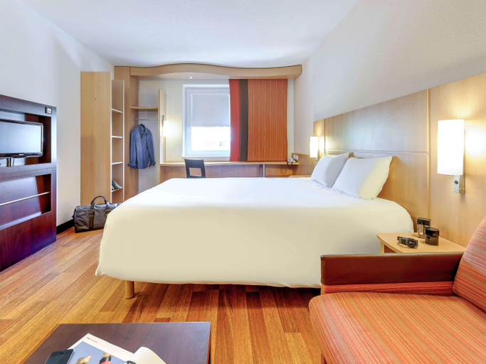 Bedroom 4, ibis Konstanz, Konstanz
