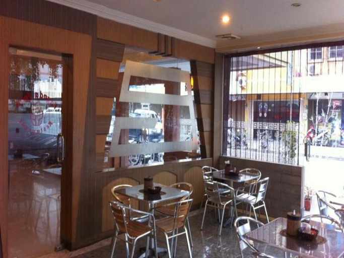 Food & Drinks 4, Pagoda Hotel, Batam