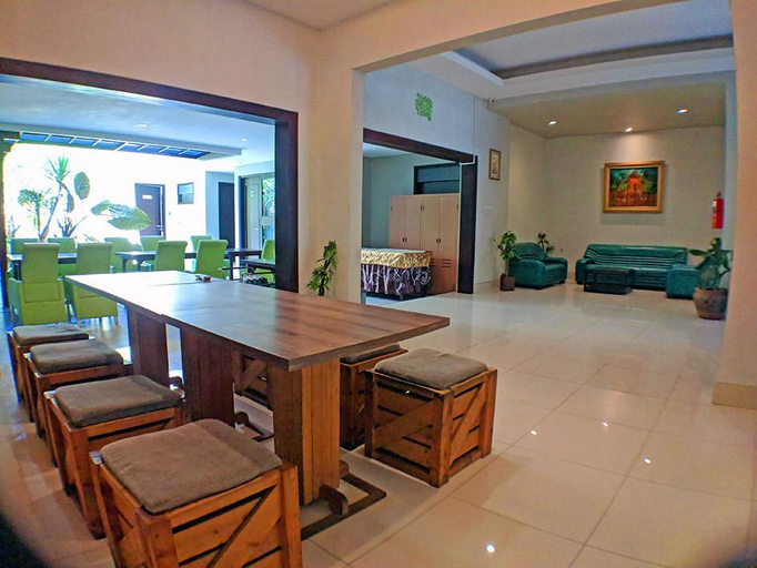 Public Area 3, Shinta Guest House, Malang