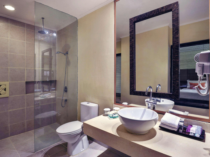 Bathroom 5