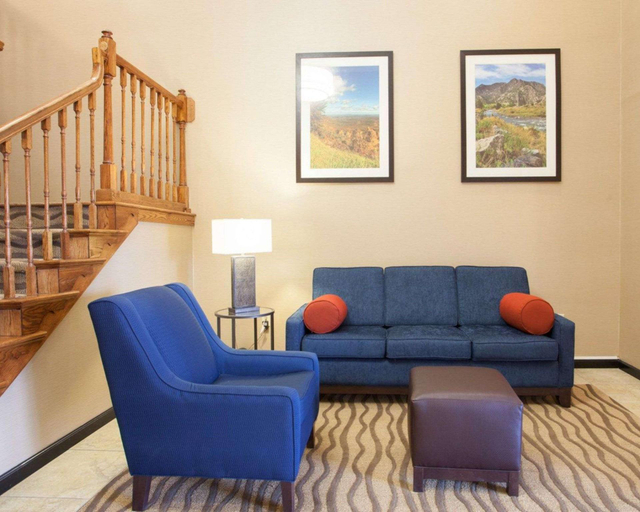 Public Area 2, Quality Inn & Suites I-40 East, Pulaski